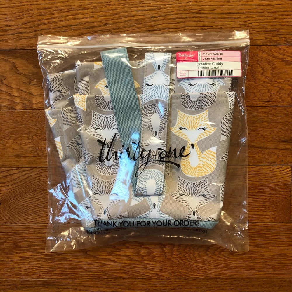 NEW Thirty-One Creative Caddy